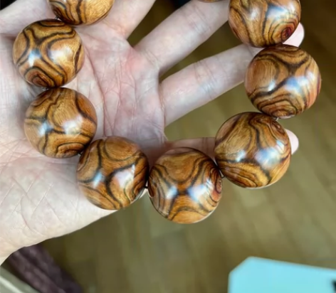 1.保真海南黄花梨，全.对眼.X纹手串，1...