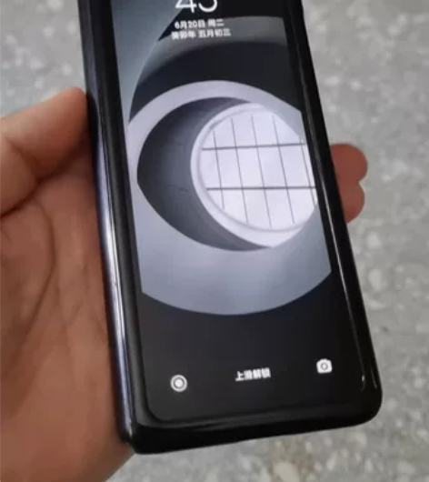 小米fold 12+256 后盖碎了,...