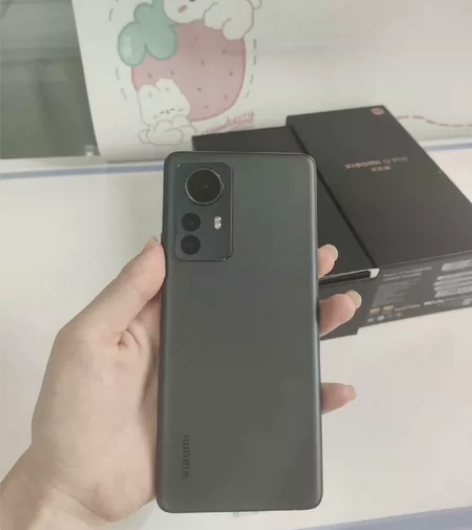 小米12pro天玑版 12+256内存 9...