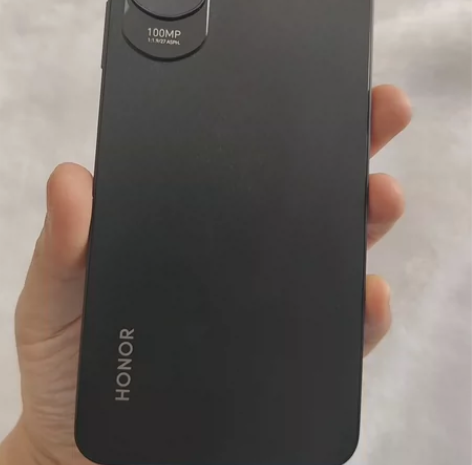 荣耀x50i，12+256，6月21号激活...