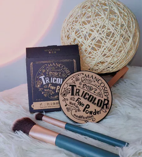 【送刷子】曼可丝三色修容 高光阴影用着都不...