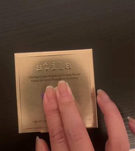 stila四色修容蜜粉饼，全新未拆封，20...