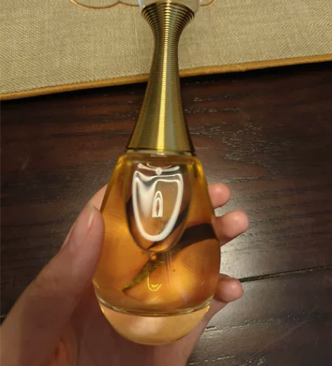 迪奥真我香水  朋友送的  喷了几次  不...