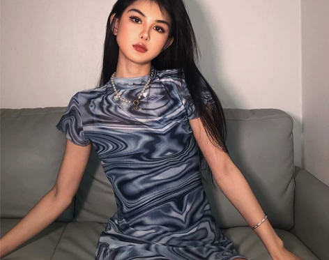 IC 独特蓝色扎染调色盘 小高领破浪边 网...