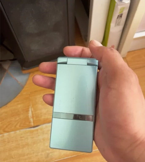 夏普007sh触屏智能翻盖手机非601sh...