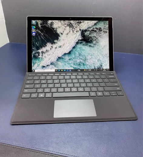 surface pro5 m3/4/128...