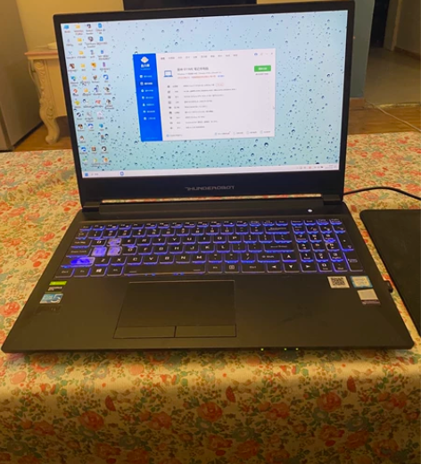 雷神911 i7-7700HQ 显卡105...