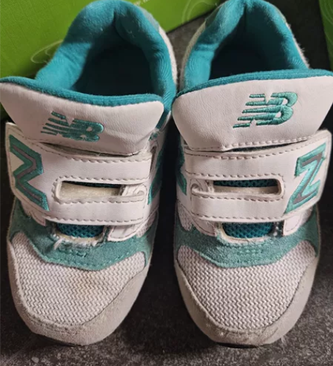 二手男童鞋 ，鞋码如图，自己查看 感兴趣的...