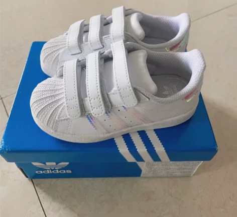 adidas阿迪达斯三叶草魔术贴贝壳头儿童...