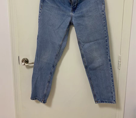 Bershka牛仔裤 mom jeans ...