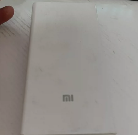 小米充电宝 感兴趣的话点“我想要”和我私聊...