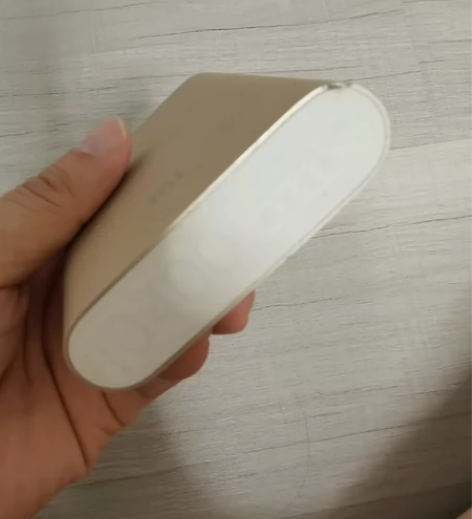 小米10000毫安充电宝,自用9成新 感兴...