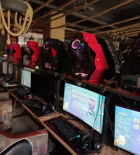 海盗船官方渠道换新回来的HX1000i。 ...