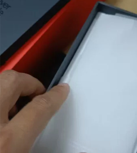 一加11 16+256黑色,全套片纸不少,...