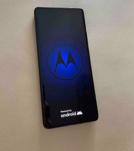 摩托罗拉moto s30pro 12+51...