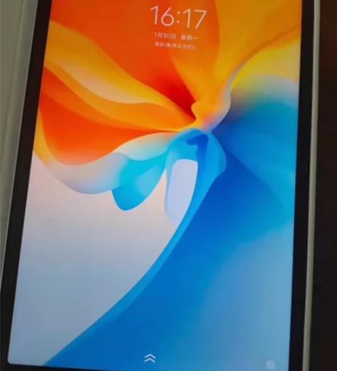 出售平板电脑新出的vivo新款平板用了一个...