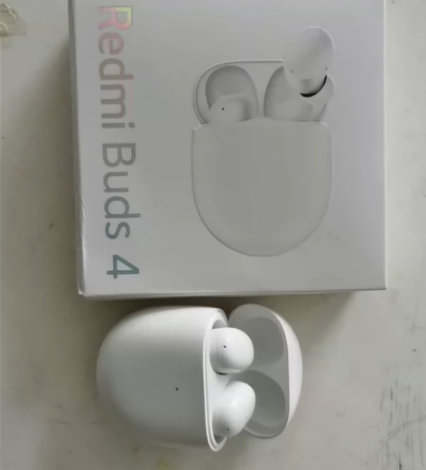 redmi buds4蓝牙耳机，用了没几次...