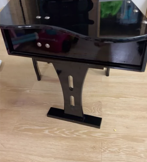 智多美钢琴   朋友送的，需要的自提。邮费...