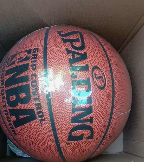 正品篮球，篮球比赛用球七号真软皮室内室外耐...