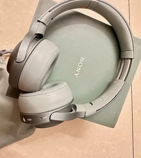 全新 sony 耳机 感兴趣的话点“我想要...