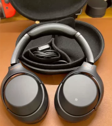 索尼WH-1000XM3 成色如图，以下都...