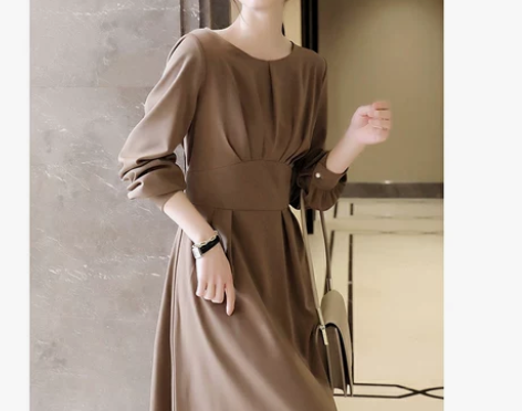 早秋高冷御姐风法式长袖连衣裙秋装2021年...