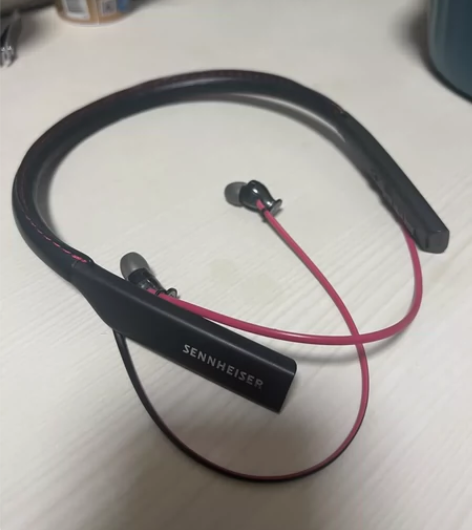 森海塞尔蓝牙运动耳机#无线耳机 完好无损 ...