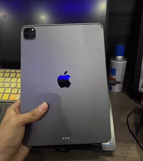 出ipad2020款128g女生自用 深空...