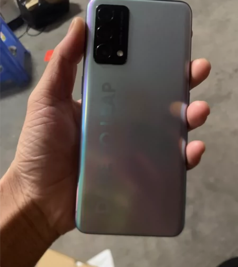 realme真我Q3pro狂欢版 女生自用...