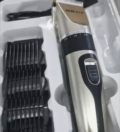 奥克斯电推子,电理发器,买来本来想理发用的...