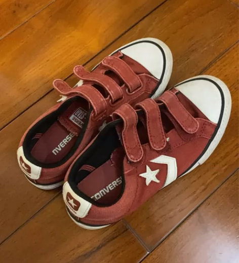 匡威帆布鞋，内长21厘米，专柜买的 感兴趣的话点“我想要”和...