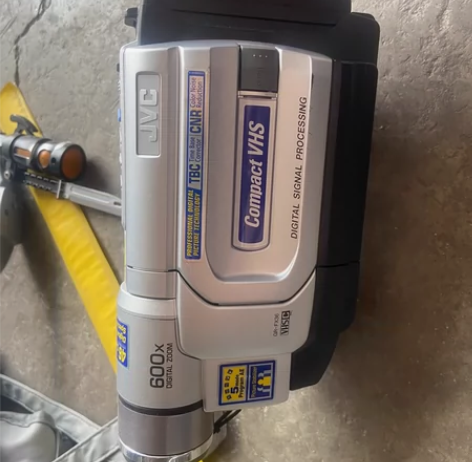 jvc 600x 没有充电器不知好坏。当配...