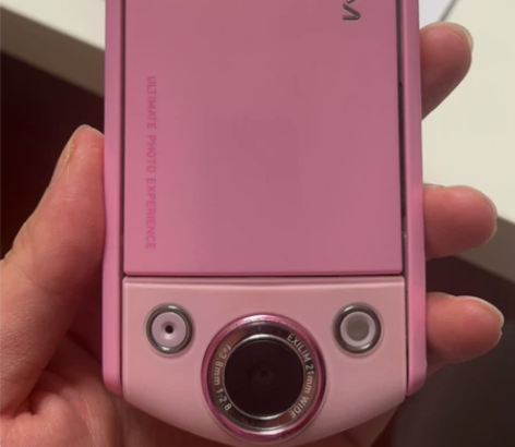 搬家发现之前买的卡西欧美颜相机 感兴趣的话...