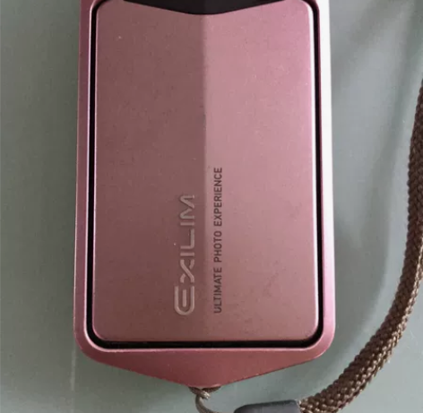 出卡西欧ccd 可旋转自拍 9成新 嘎嘎出...