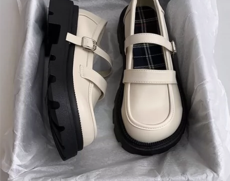 【捡漏全新包邮】玛丽珍小皮鞋夏季女百搭英伦...