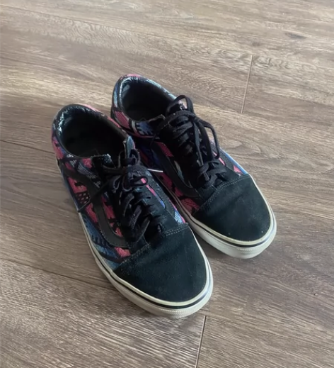 如图VANS帆布鞋#VANS 38码爽快包...