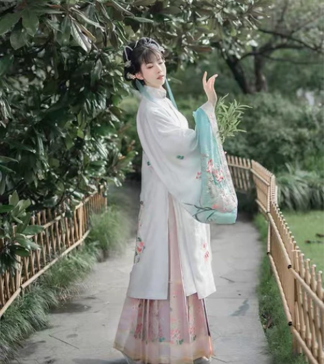 【现货包邮】桃花序【兰芝兔】汉服明制立领长...