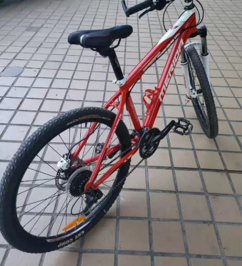 美利达挑战者300,成色九成新。所有功能正...