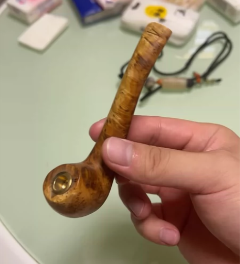 实木烟斗 感兴趣的话点“我想要”和我私聊吧...