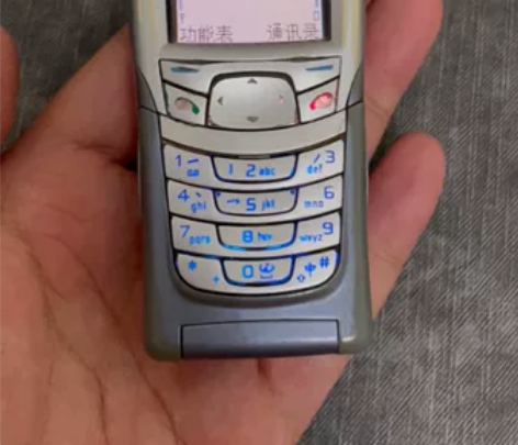 诺基亚6108经典直板按键手机 手机开机如...