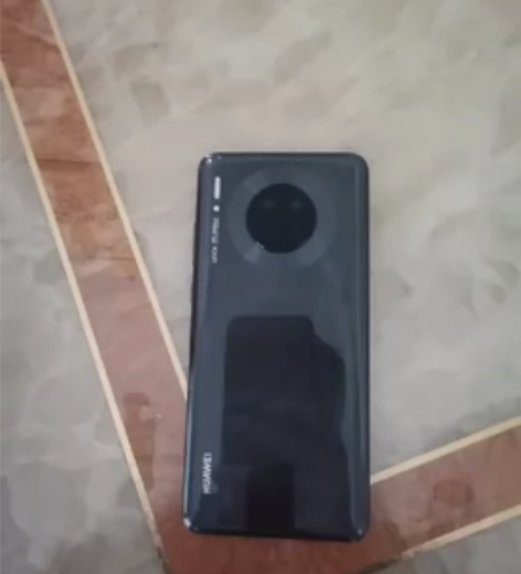 个人闲置物品华为 Mate 30 5G低价...