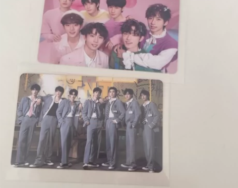 出时代少年团二专团卡校服卡/三时预售礼卡，...