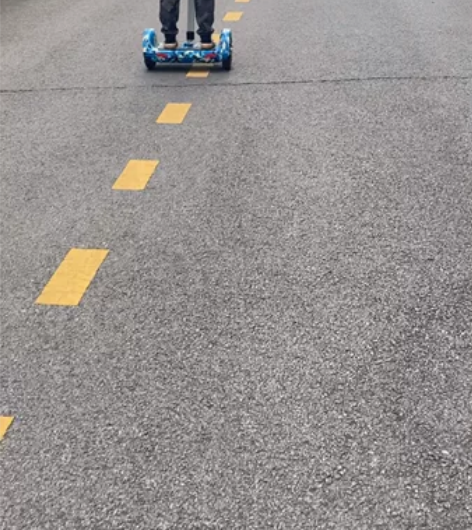 龙吟平衡车。9寸轮子，大人小孩都能玩。一龙...