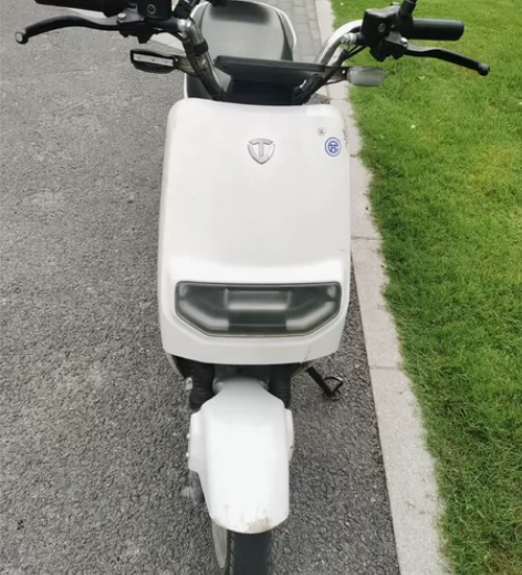 台铃电动车 一手车，上高中用的，现在上大学...