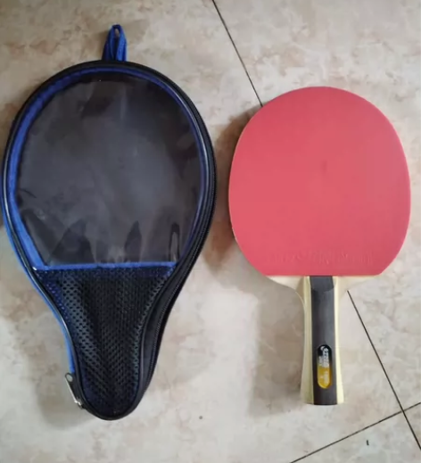 红双喜1002横拍1星。没打几次，99新，...