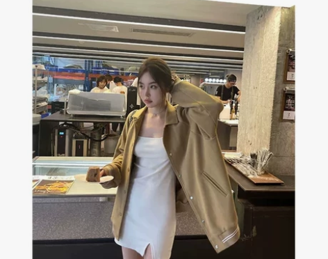 COOKADAILY_慵懒学姐翻领棒球外套...