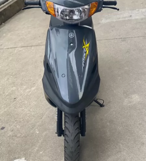 二手摩托车水泥灰-原装雅马哈福喜100cc...