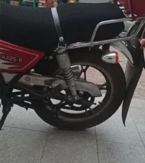 带牌出售豪爵小太子125/8摩托车一辆（已...