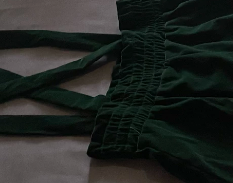 墨绿色丝绒半身裙/背带裙 这条真的超好看！...