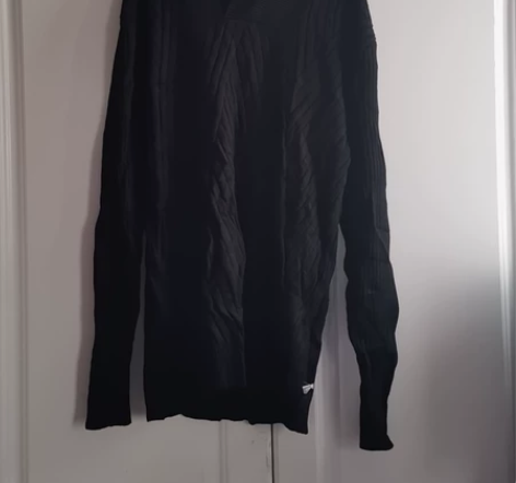 花花公子羊毛衫，很舒服，xl码，全新，吊牌...